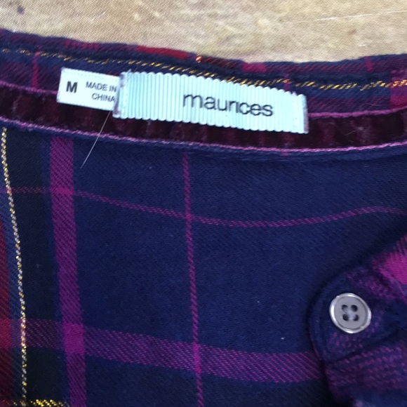 Maurice’s Plaid Top - Picture 2 of 4
